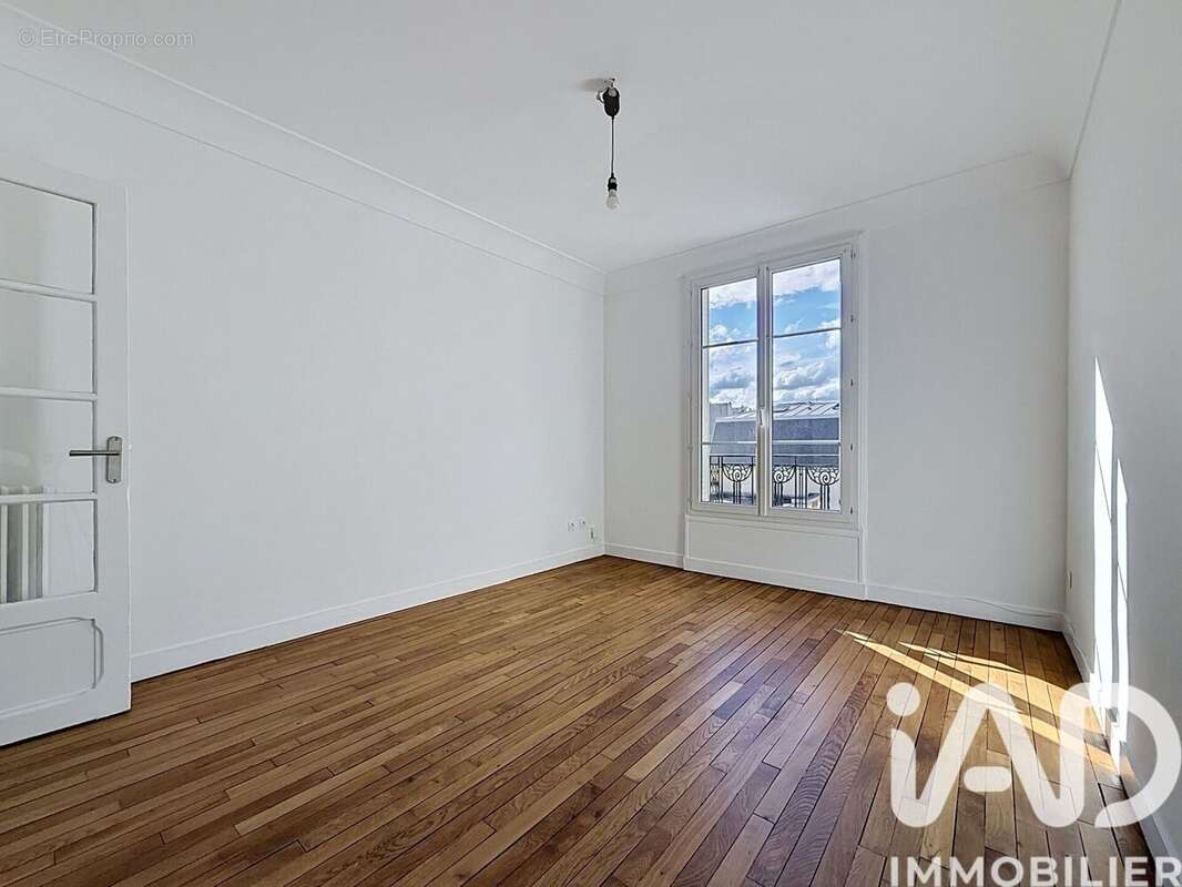 Photo 3 - Appartement à ASNIERES-SUR-SEINE