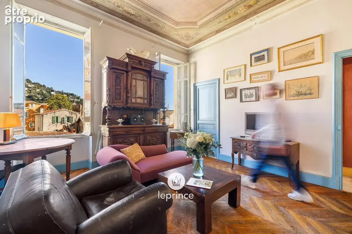 Villefranche-sur-Mer - Maison 8 Pièces - Vue Vieille ville et Mer - photo 4