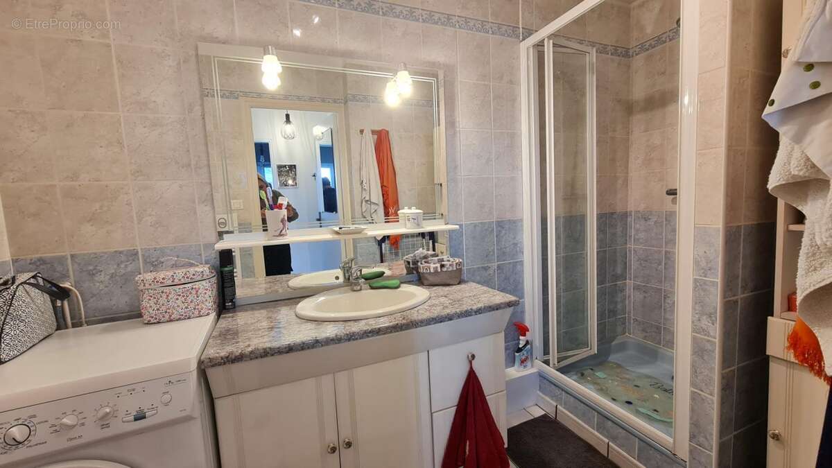 Appartement lumineux près du port - photo 5