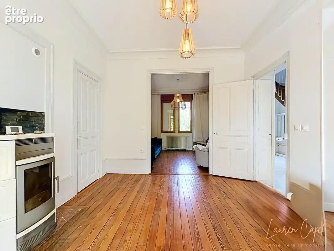 Aix-les-Bains – Maison de caractère de 130 m² avec jardin, 4 chambres et garage - photo 16