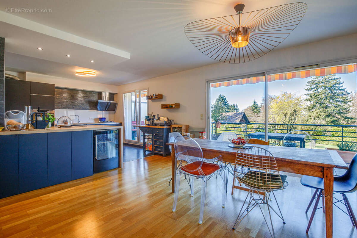 Appartement à MESSERY