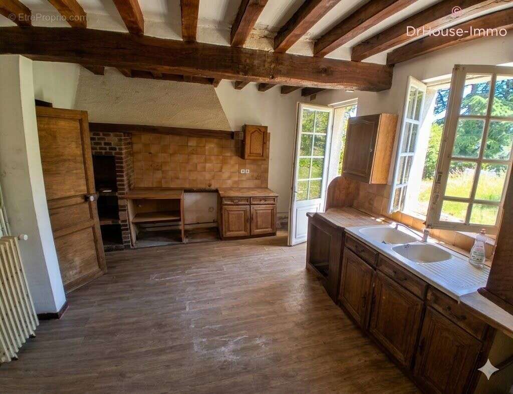 Maison 223 m² à Saint-Cyr-En-Val  - photo 13