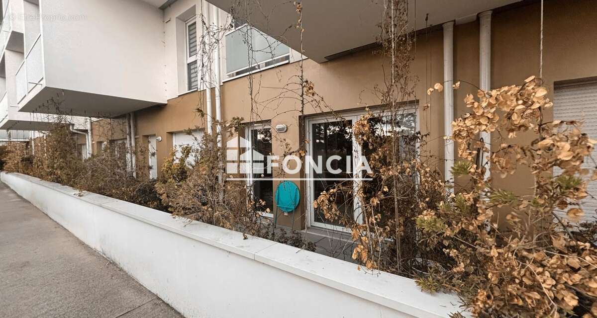 Spécial investisseurs - vannes est - t2 avec stationnement en sous-sol- - photo 4