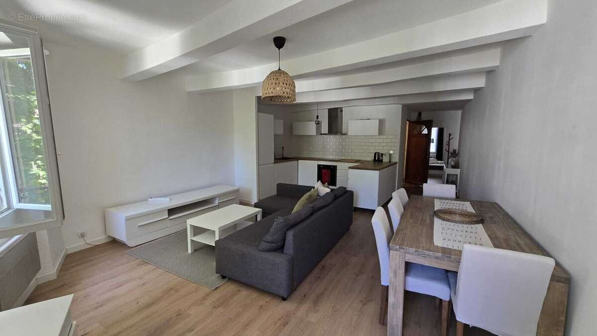 Appartement à LE BEAUSSET