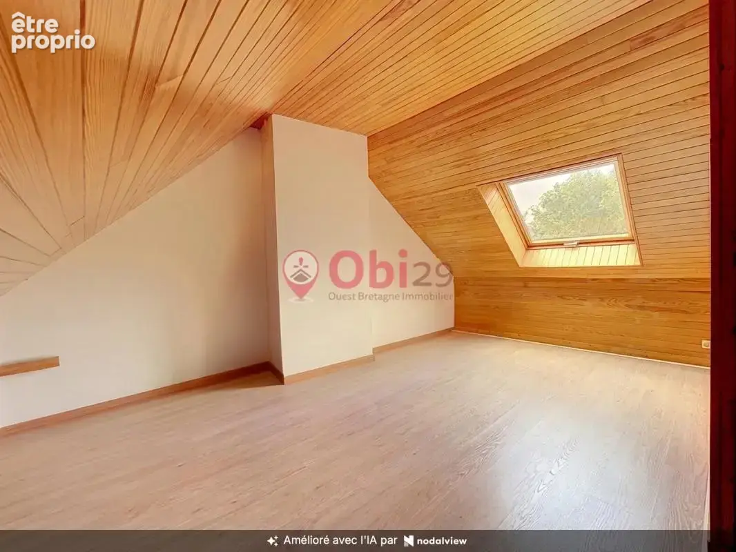 Maison familiale aux beaux volumes – Châteaulin - photo 12