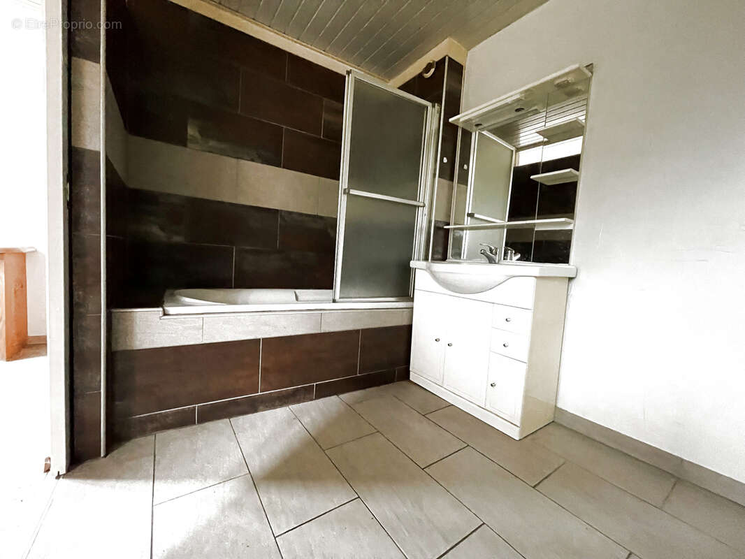 Appartement à RONCHAMP