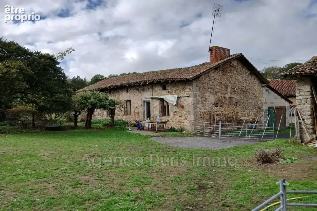 Maison 10 pièces 224 m² à vendre à Cheronnac (87600) - photo 2