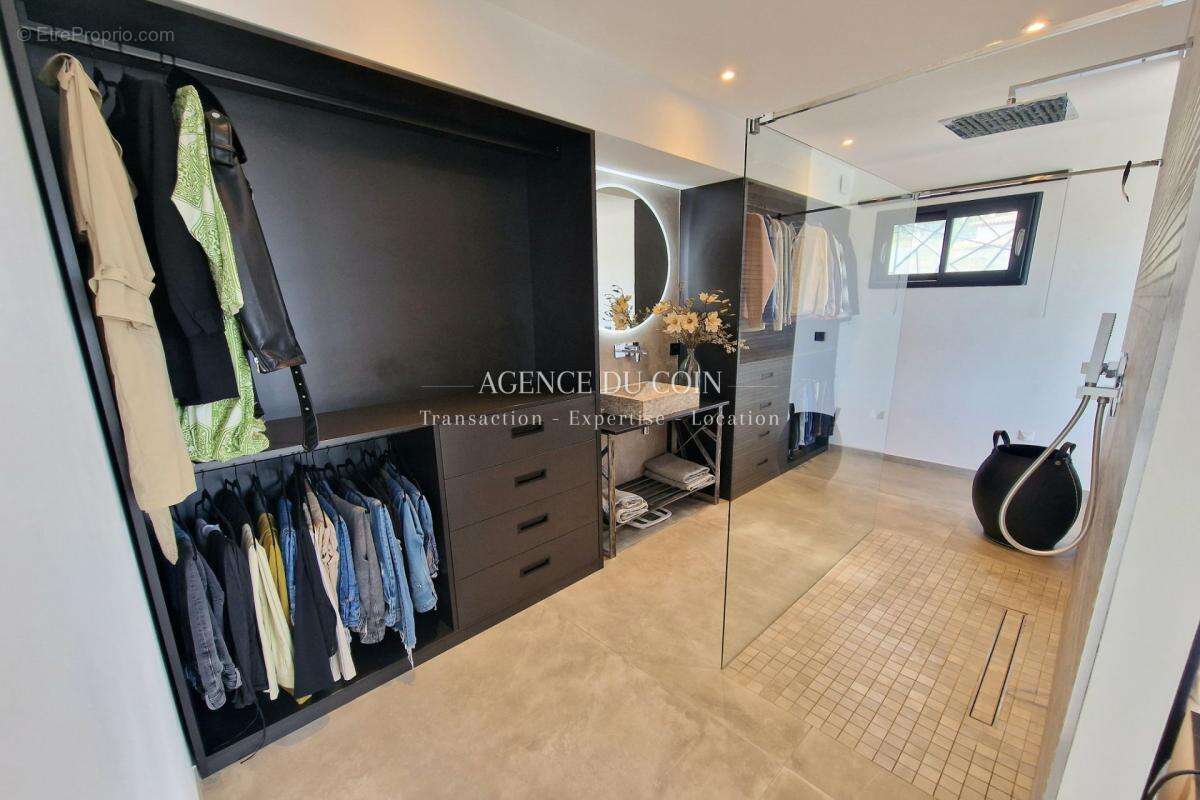 Maison à DRAGUIGNAN