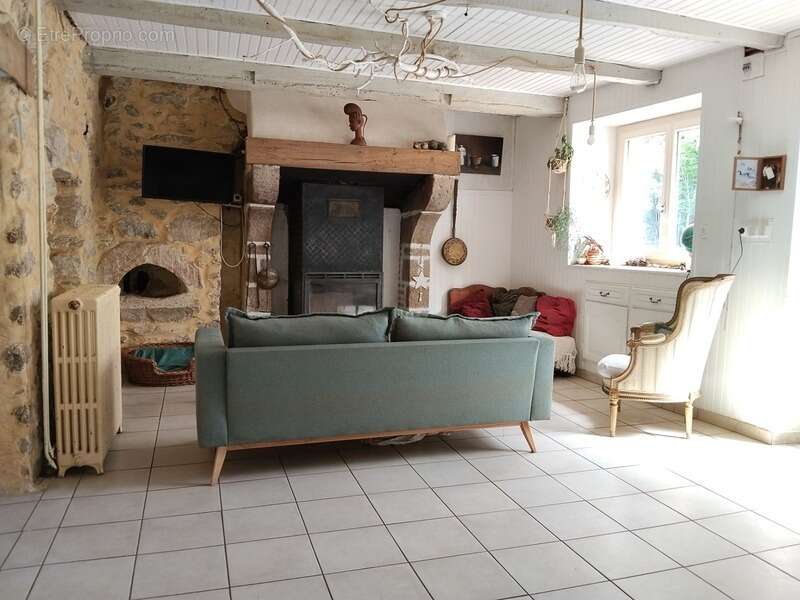Maison à MALEVILLE