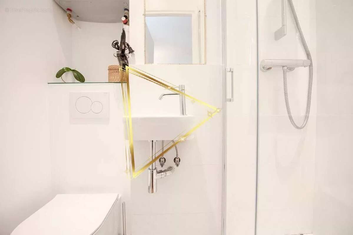 Appartement à PARIS-18E