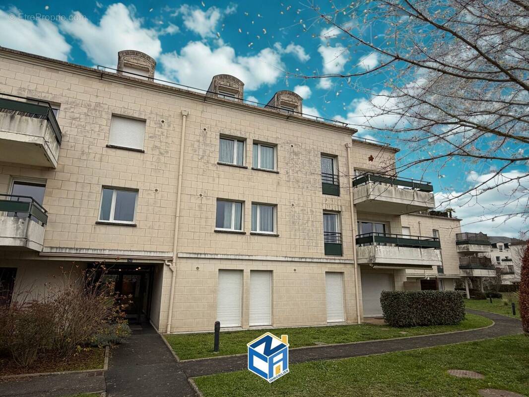 Appartement à SAINT-CYR-SUR-LOIRE