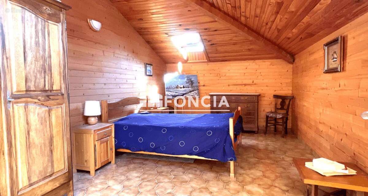 Appartement à SIX-FOURS-LES-PLAGES