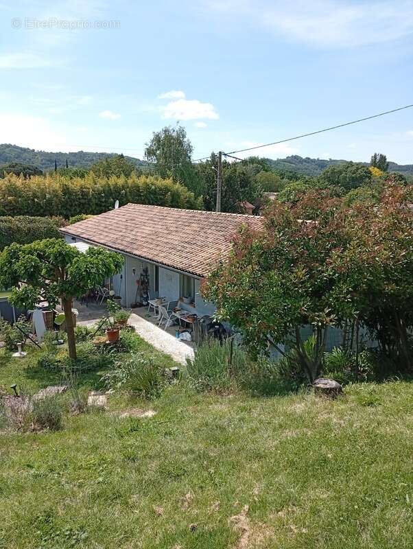 Maison à SAINT-JEAN-DU-FALGA