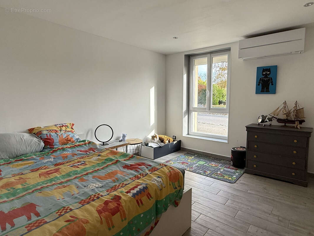 Maison à CRENEY-PRES-TROYES