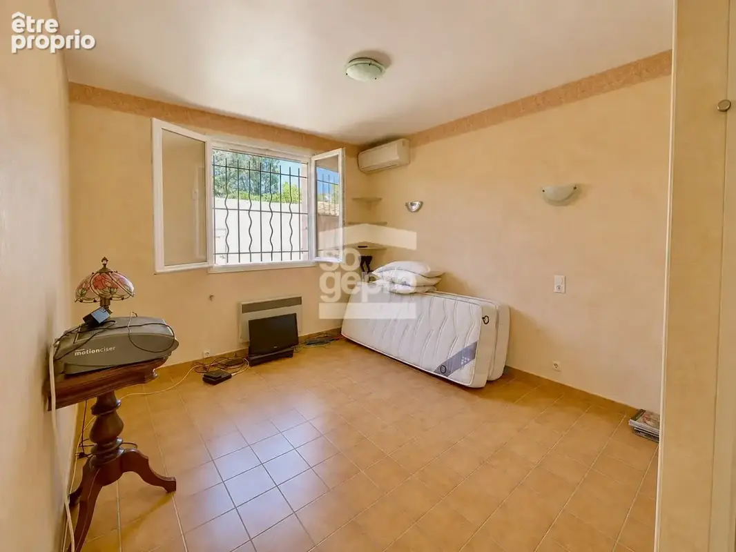 Réf : 2316 - Vente Maison 3/4 Pièces, secteur Mont Saint Martin au Cap d'Agde ! - photo 8