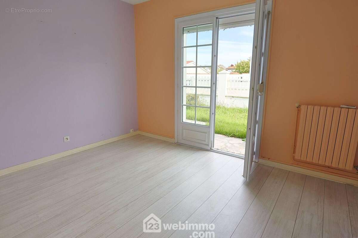 Maison à NIEUL-SUR-MER