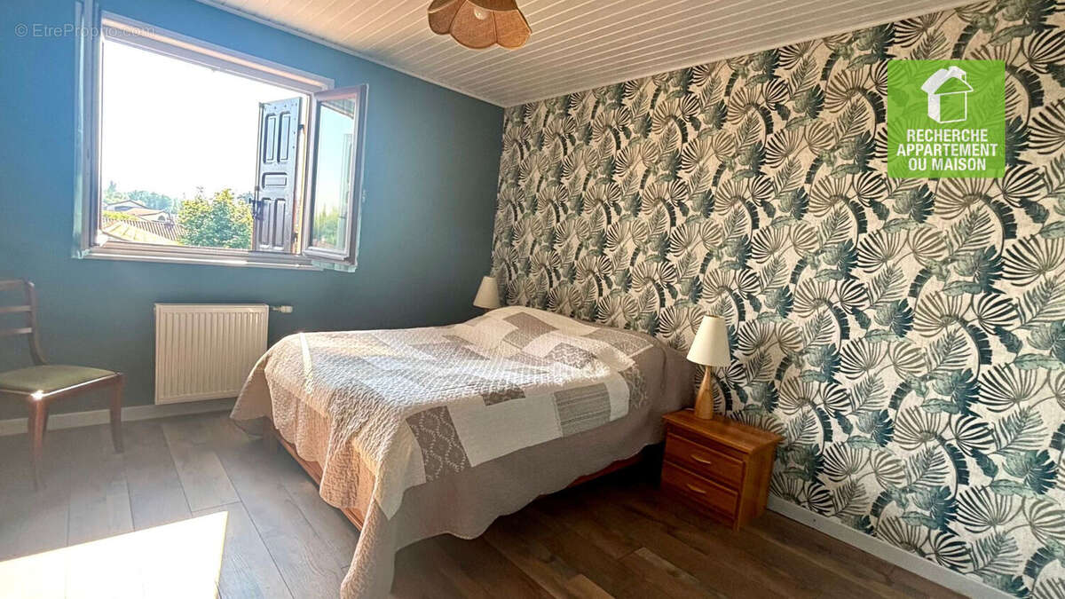 Maison à SAINT-ROMAIN-DE-JALIONAS