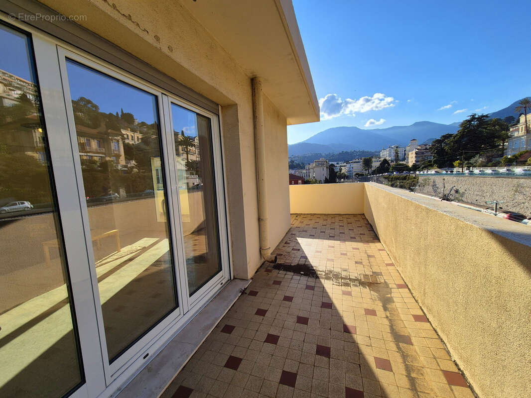 Appartement à MENTON