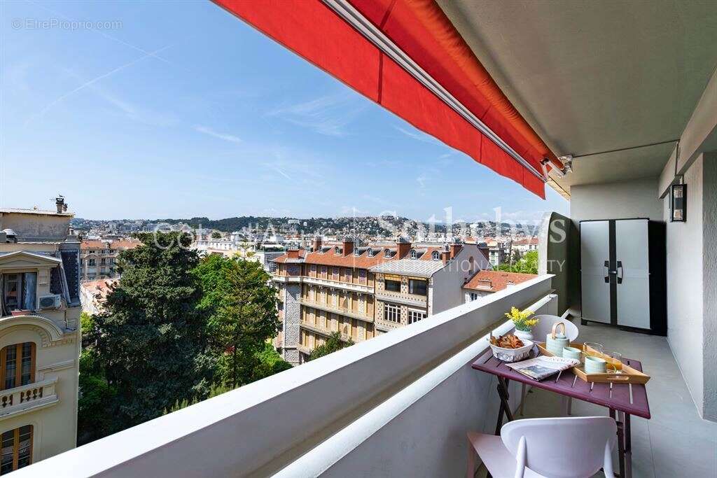 Appartement à NICE