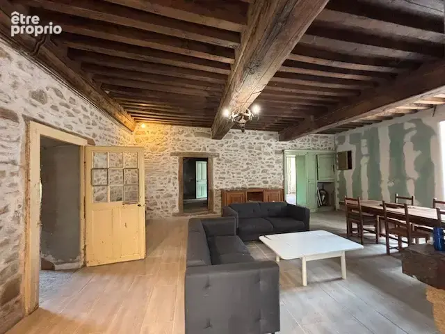LUCENAY L'EVEQUE, Maison de ville 3 chambres, garage, jardin clos à terminer de rénover. - photo 3