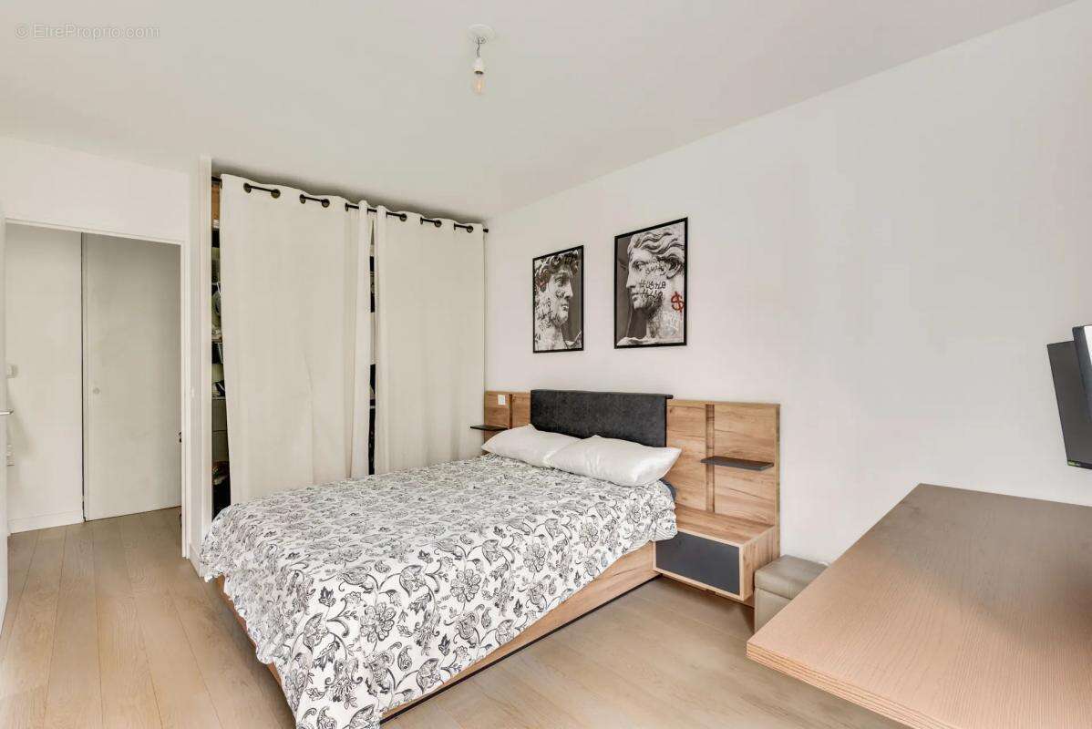 Appartement à ISSY-LES-MOULINEAUX