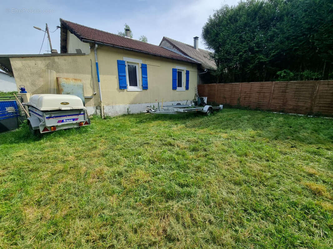 Maison 61 m² à Chalmoux  - photo 6