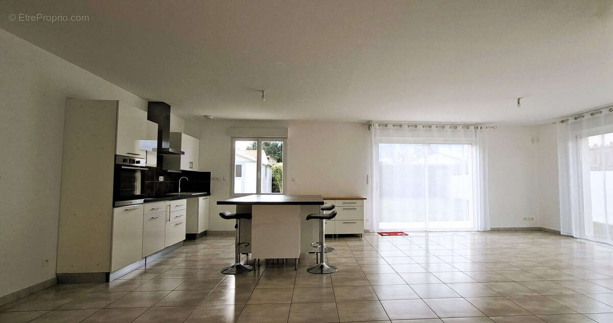 Maison 101 m² à Saint-Augustin  - photo 5