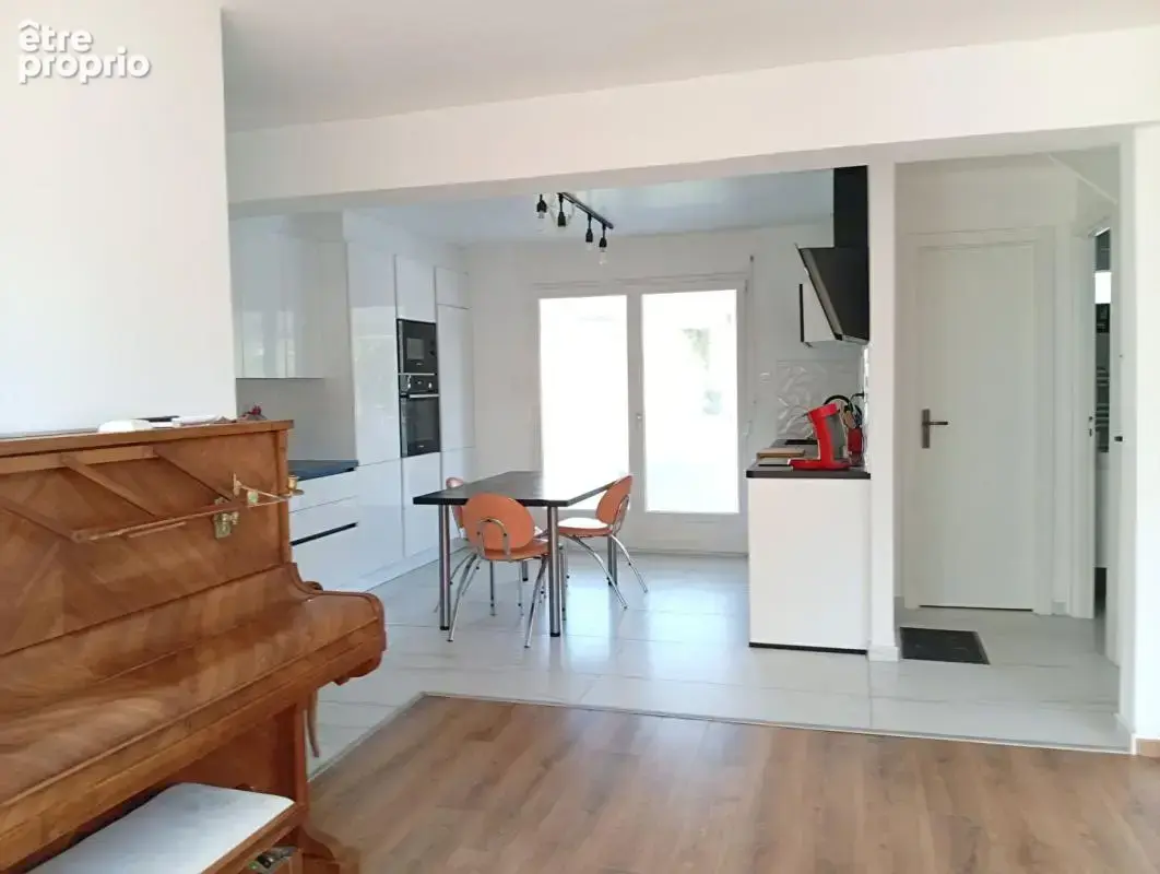 De l'espace à Essert avec 5  chambres sur 2944 m2 de terrain constructible - photo 6