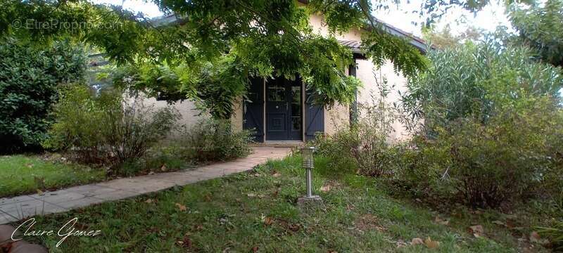 Maison à SAINT-PAUL-SUR-SAVE