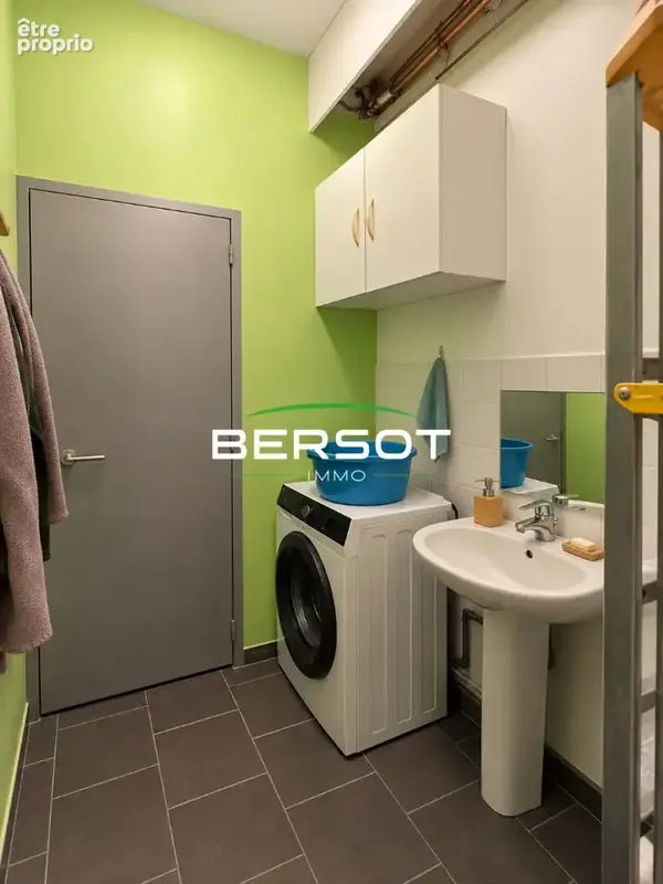 Bel appartement T4 de 110 m²  avec 2 chambres - photo 10