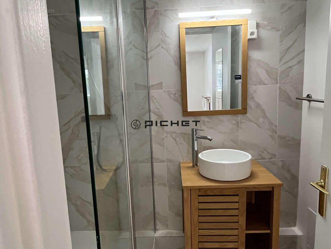Paris 17ème - Ternes / Champerret - Studio de 35,18 m² avec cave et ascenseur - photo 16