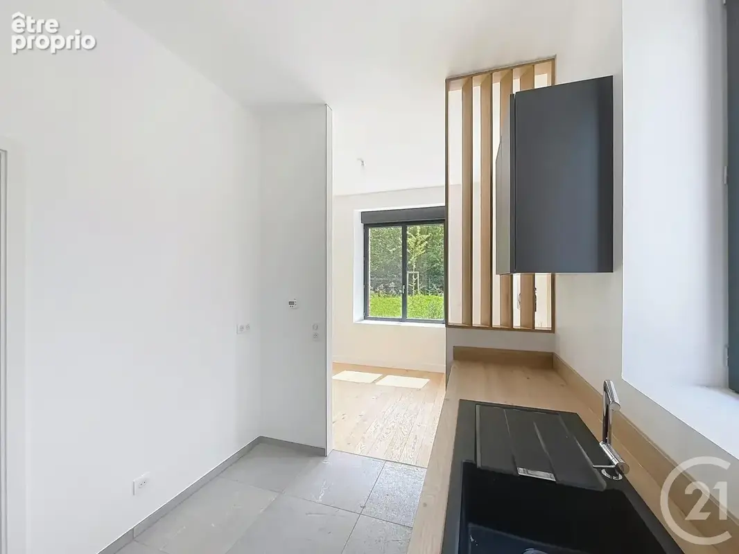Maison 6 pièces 132 m² à vendre à Chartres (28000) - photo 3