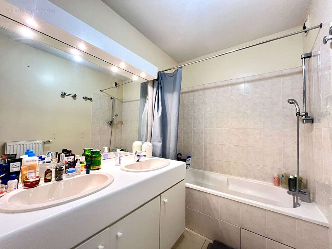 Appartement à VOIRON