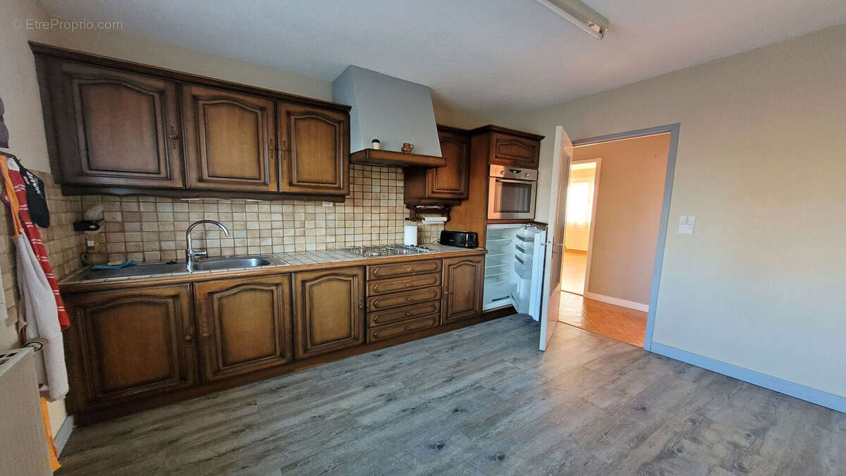 Maison à NOYAL-SUR-VILAINE