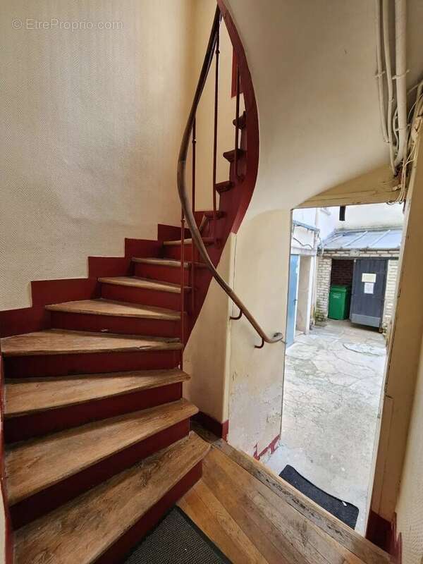 Appartement Paris 1 pièce(s) 15.58 m2 - photo 12