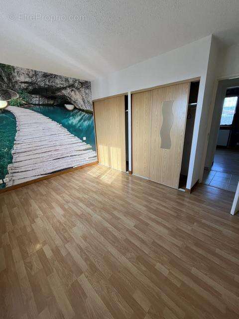 Maison à OUCHES