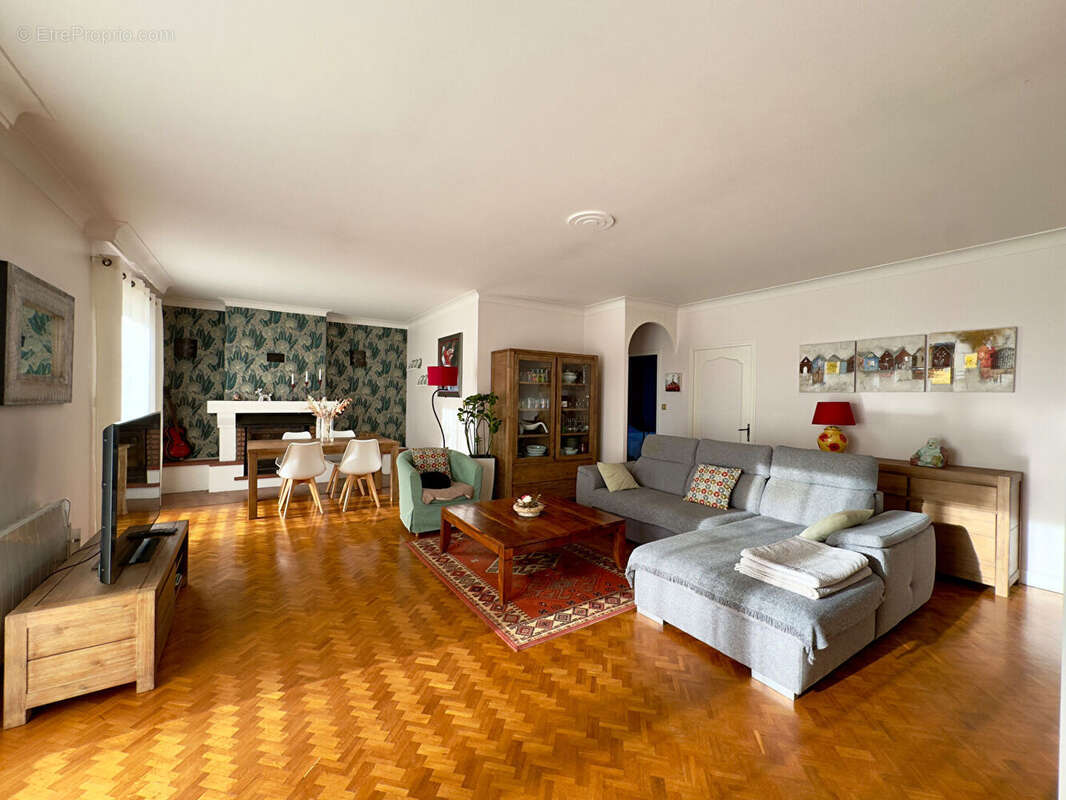 Maison à BRIVE-LA-GAILLARDE