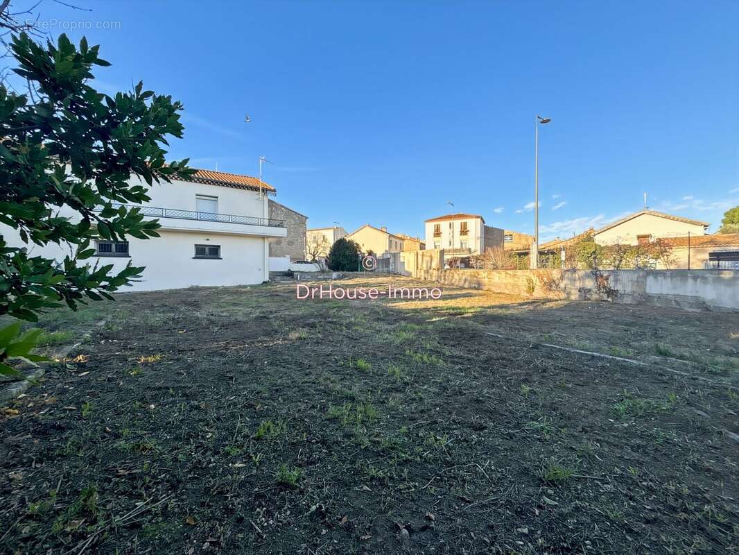 Terrain à MARAUSSAN