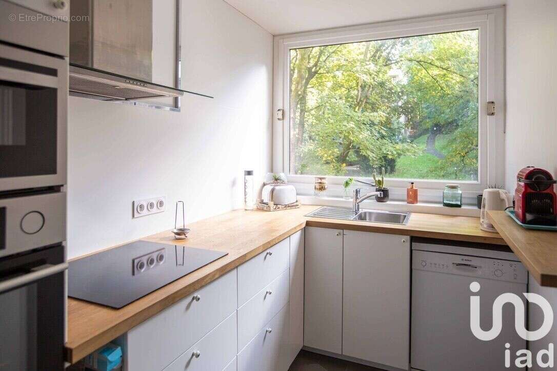 Photo 3 - Appartement à LA CELLE-SAINT-CLOUD