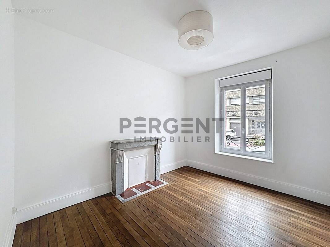 Appartement à CHARLEVILLE-MEZIERES