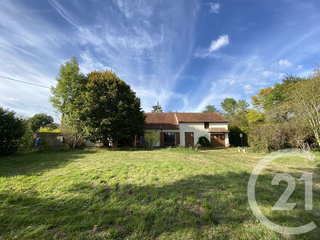Maison à SAVIGNY-EN-SANCERRE