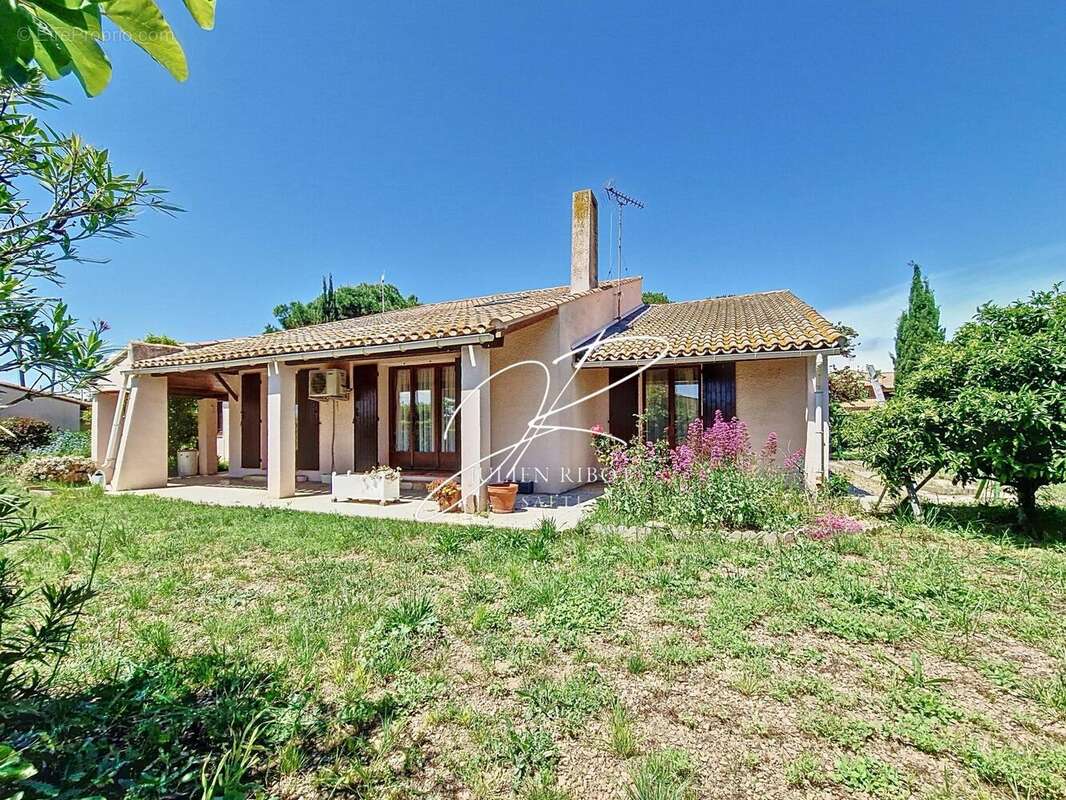 Photo 2 - Maison à SAUVIAN