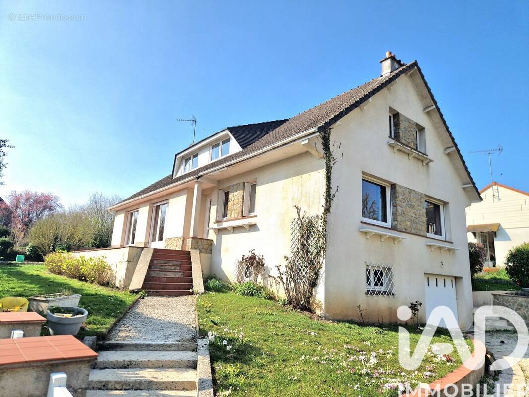 Photo 1 - Maison à FORGES-LES-EAUX