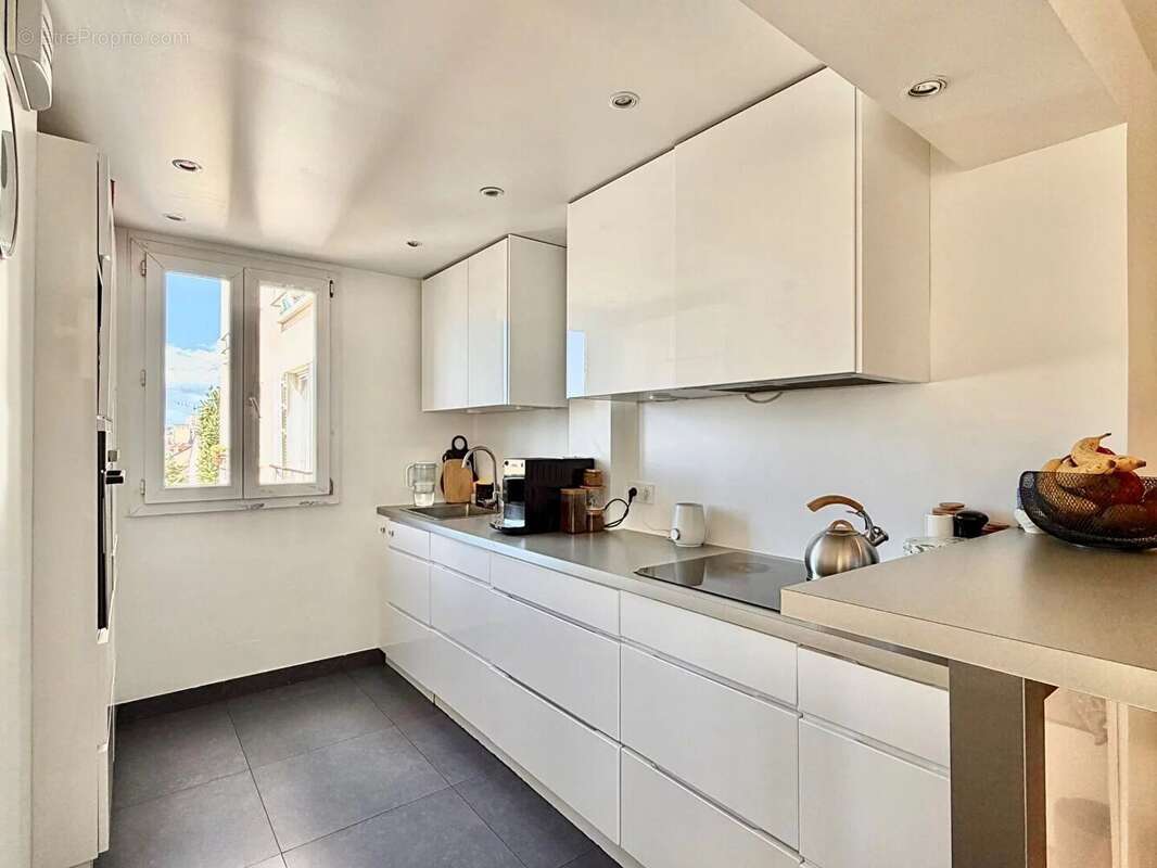 Appartement à COLOMBES