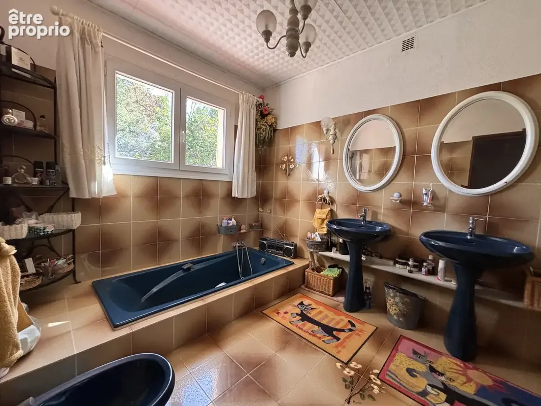 GEMENOS Maison traditionnelle provençale des années 80 avec piscine et appartement indépendant - photo 9