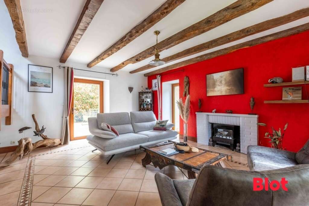Maison à BRECE