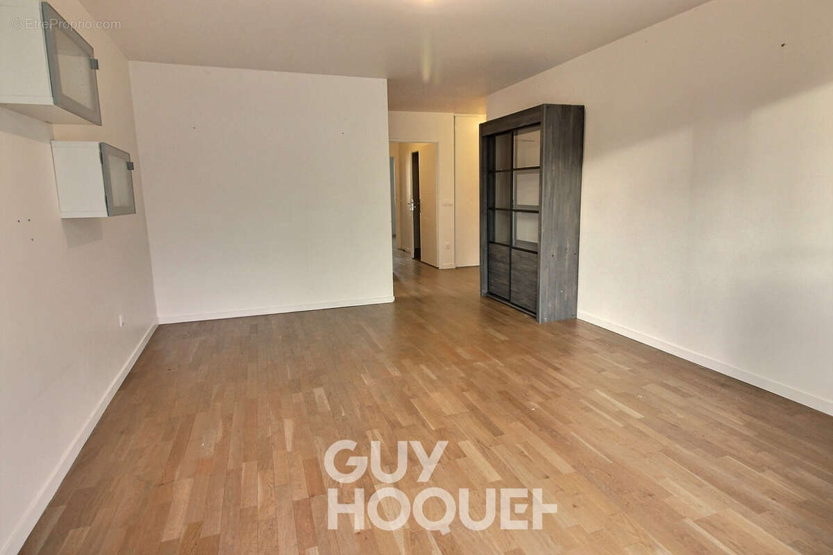 Appartement à RUEIL-MALMAISON