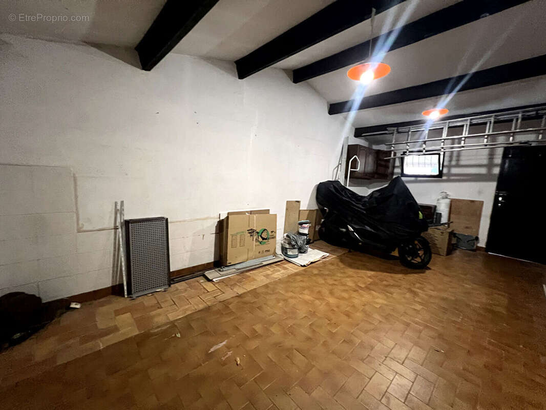 Maison à SOLLIES-PONT