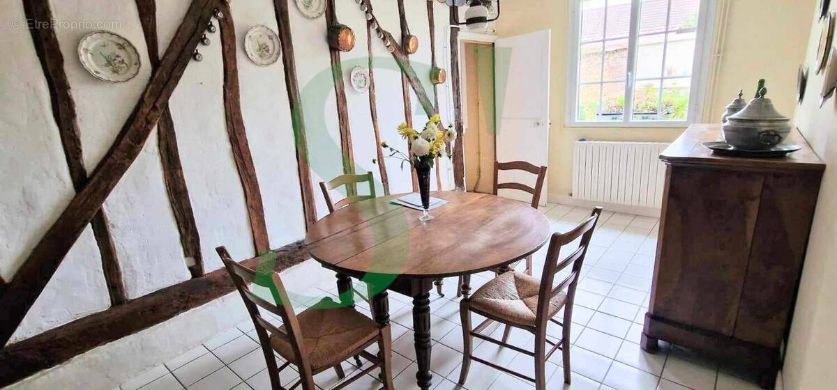 Maison à CHAUMONT-EN-VEXIN