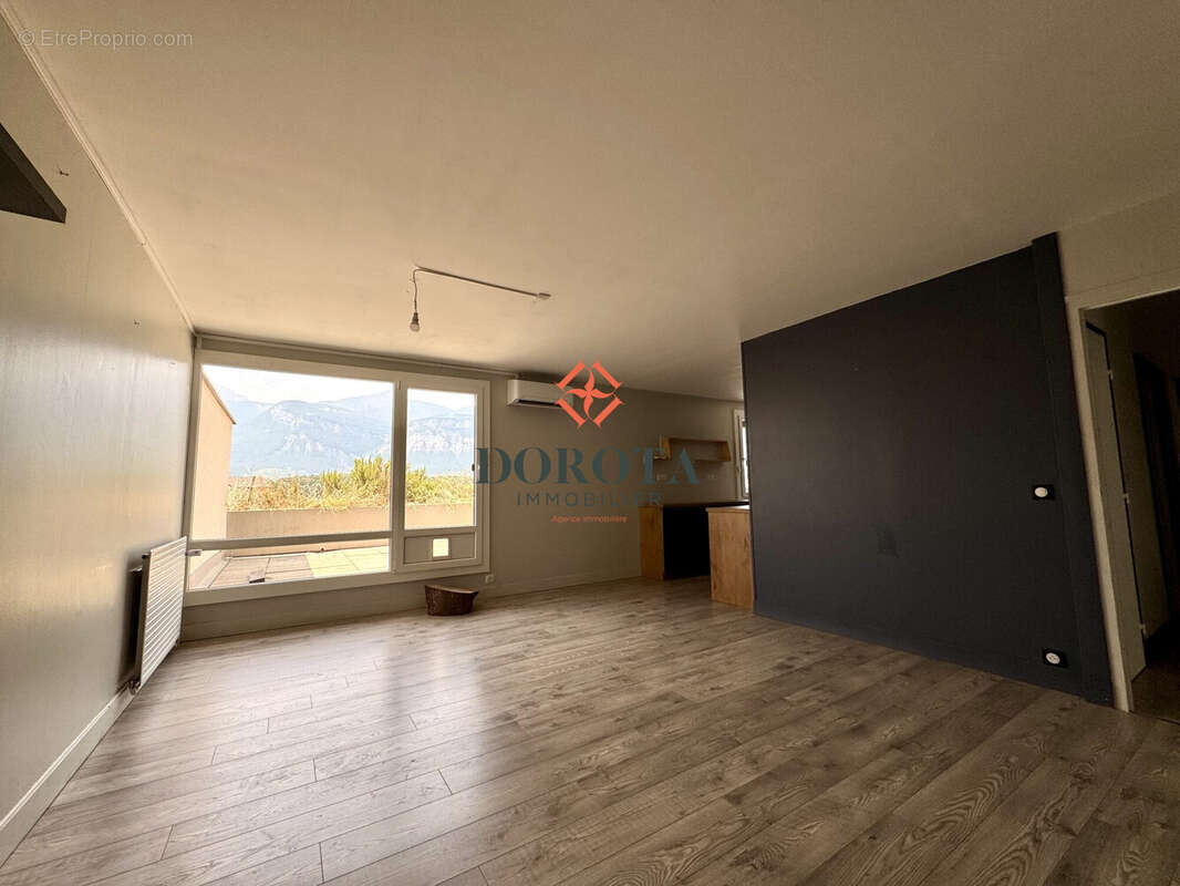 Appartement à VILLARD-BONNOT